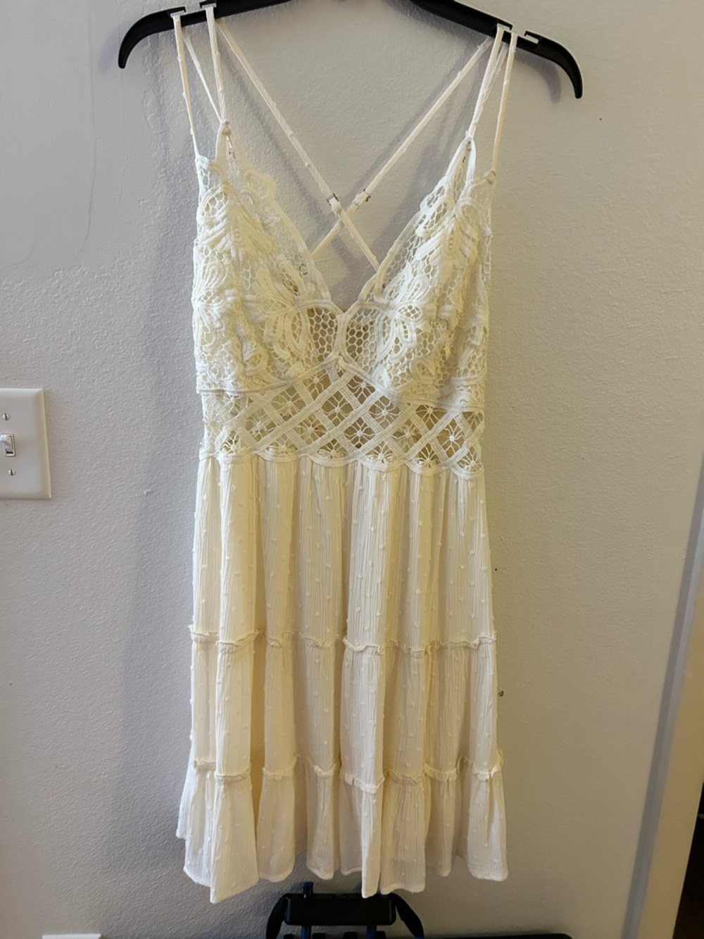 Lace-Trim Spaghetti Strap Women's Dress in Cream